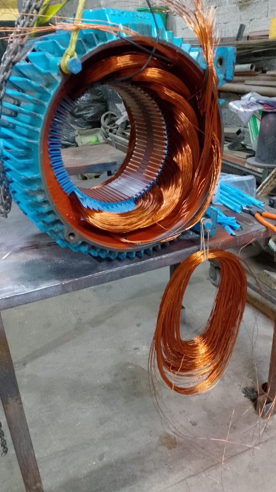 Bobinado de cobre en estator de motor AC